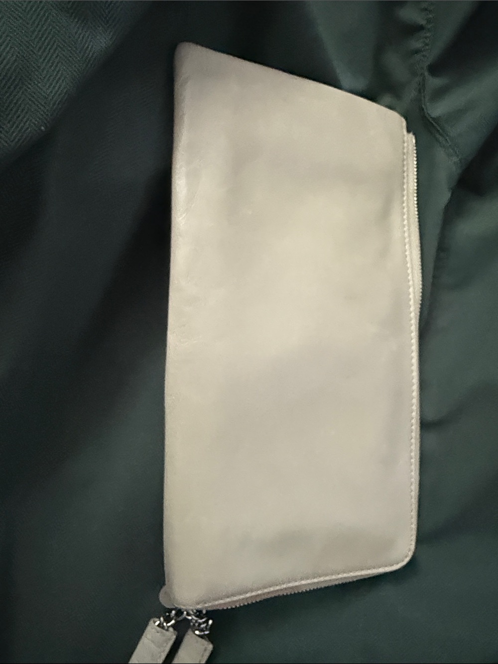 HOBO cream color leather Wristlet Clutch